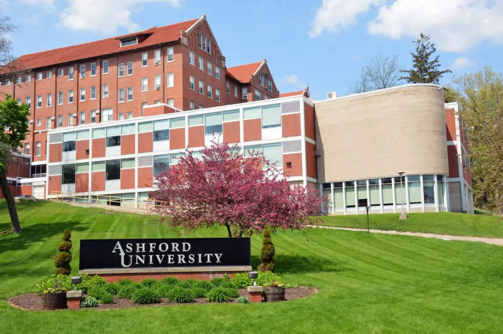 A sign with the words: Ashford University.