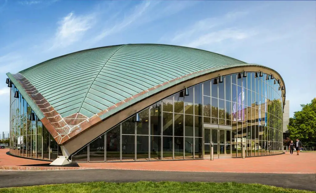 The outside of the MIT Kresge Auditorium