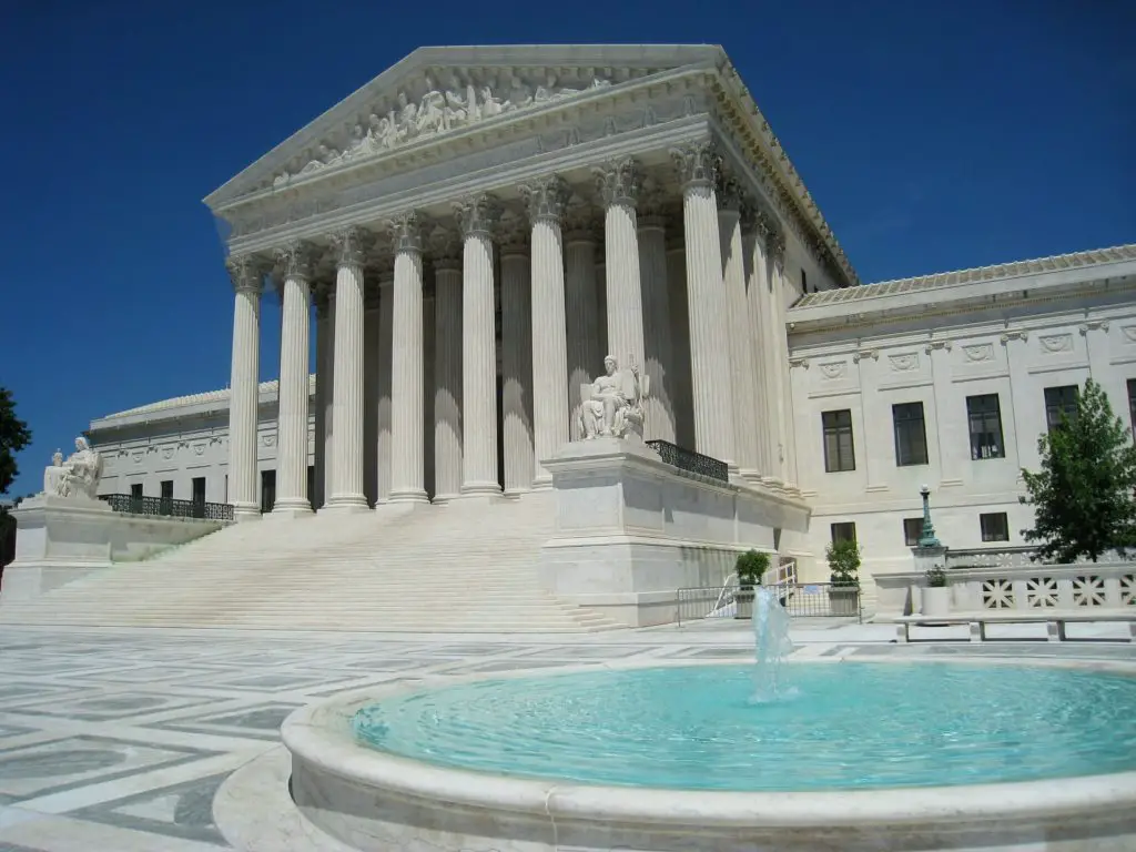 Photo of the US Supreme Court building in Washington, DC