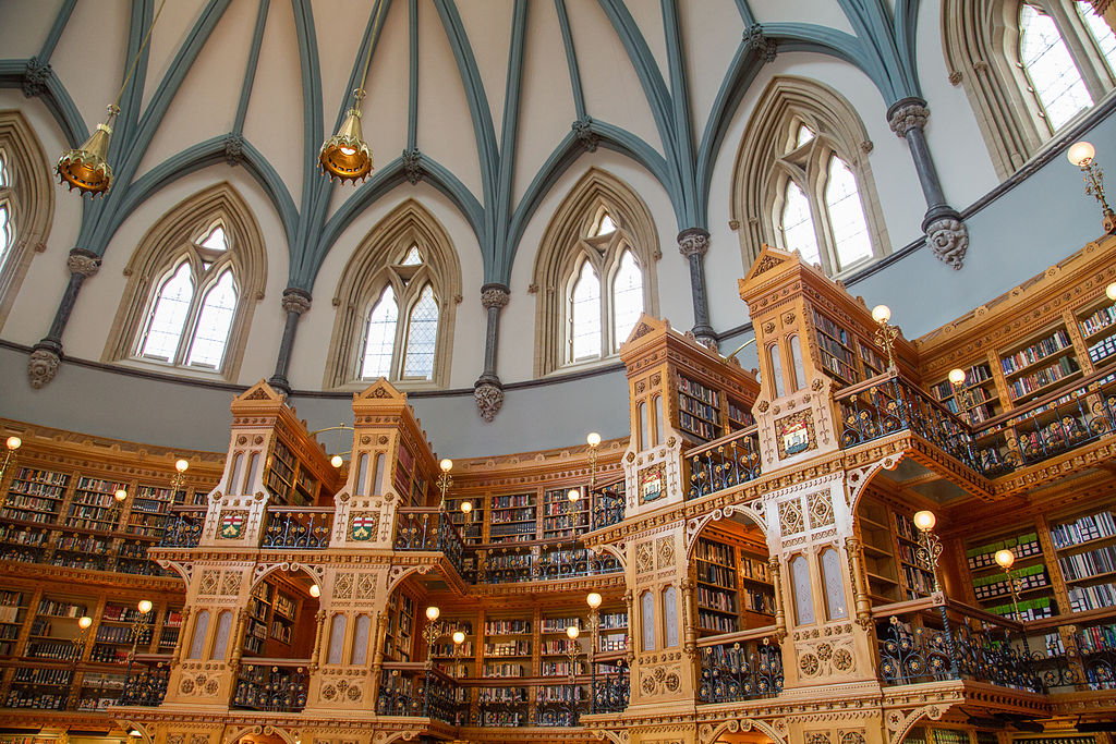 https://commons.wikimedia.org/wiki/File:The_Library_of_Parliament_(14579981339).jpg