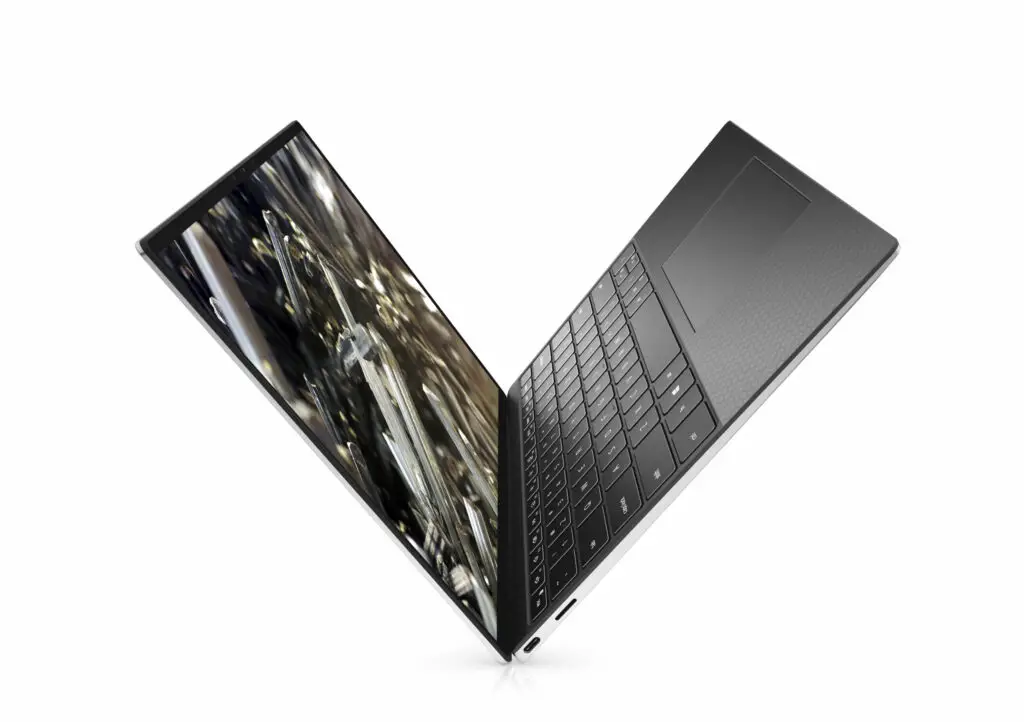 Dell XPS 13 9000 Series (Model 9300) non-touch notebook computer, codename Modena