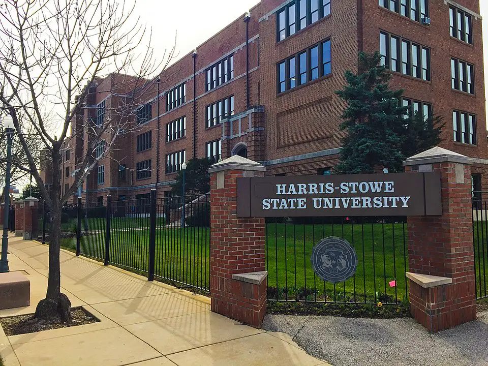 Front view of the Harris Stowe State University